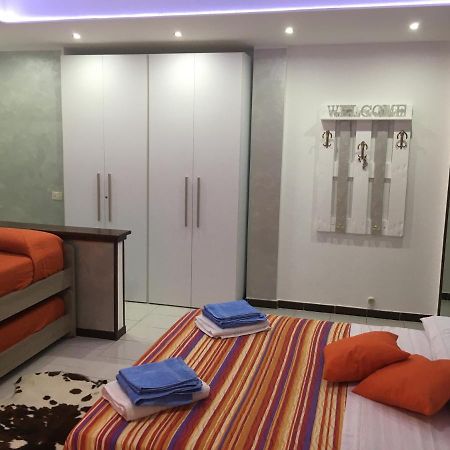 Big Family Bed & Breakfast Suello Εξωτερικό φωτογραφία